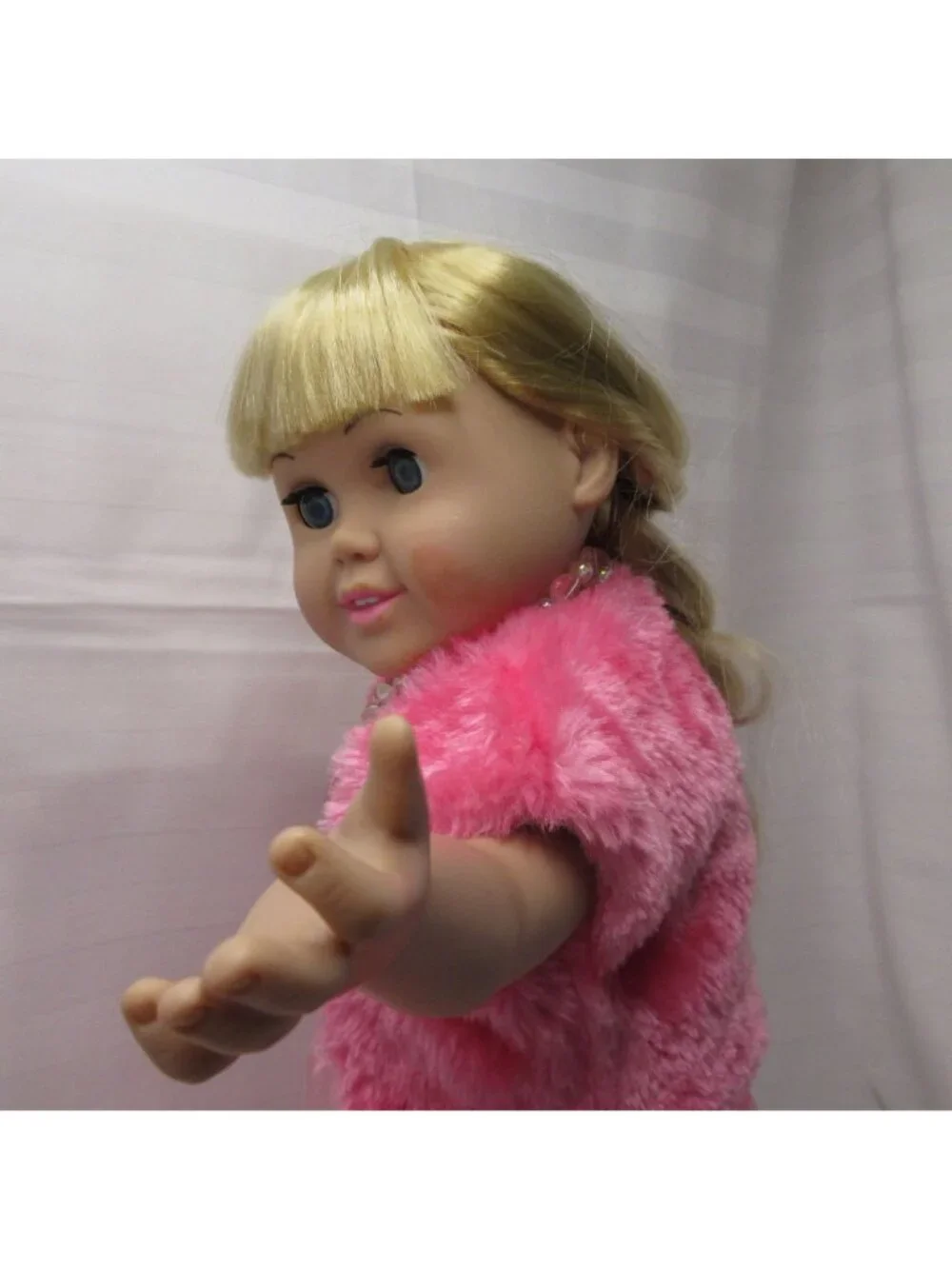 Fibre Craft FCM 1996 Blonde Jointed 18